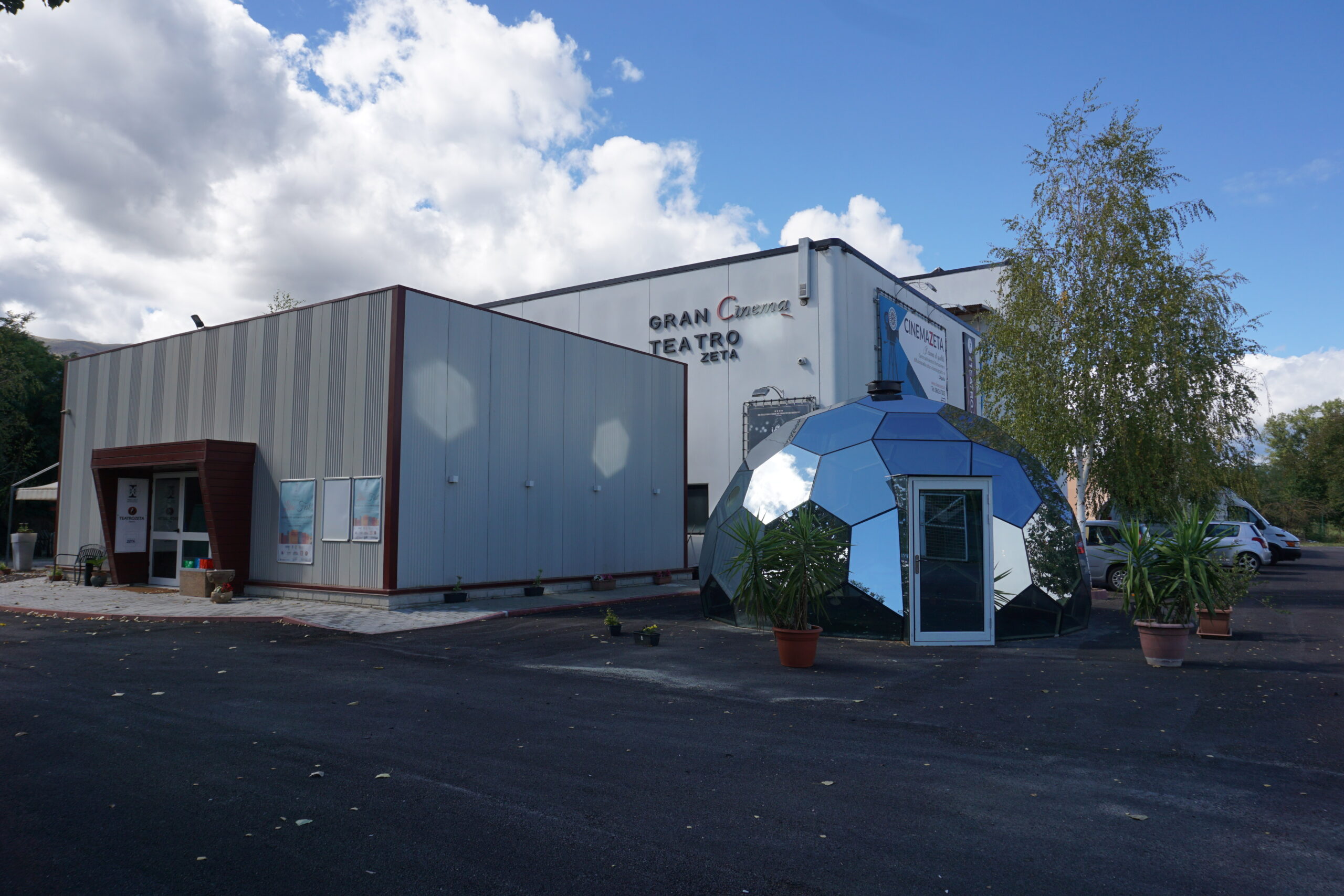 Cupola geodetica in vetro per scuole